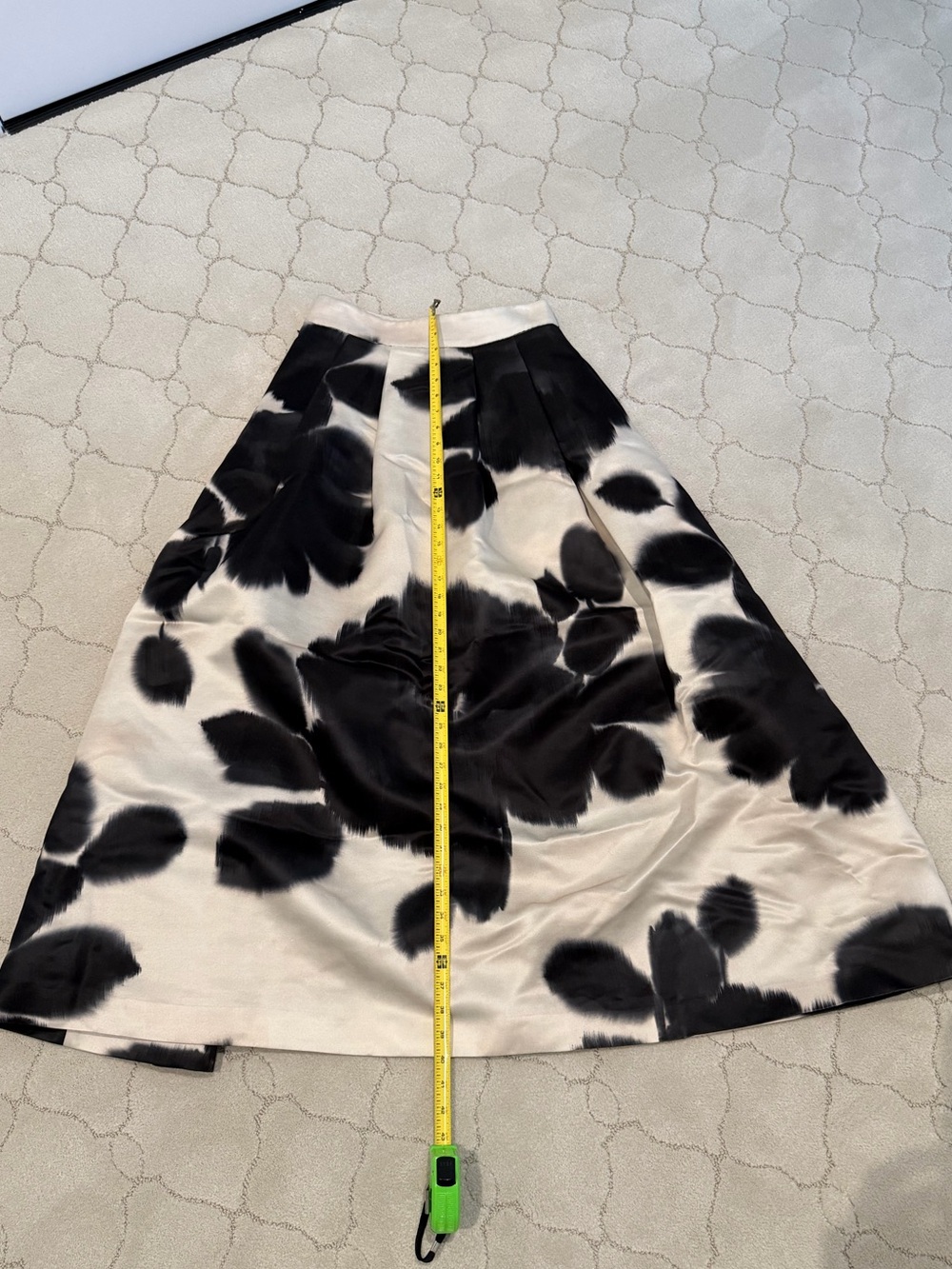 Brooks Brothers Black and White Floral A-Line Midi Skirt- size 4 - Picture 14 of 15